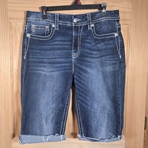 Miss Me Mid-Rise Curvy Crop Bermuda Shorts 32 Dark Wash Embellished Pockets